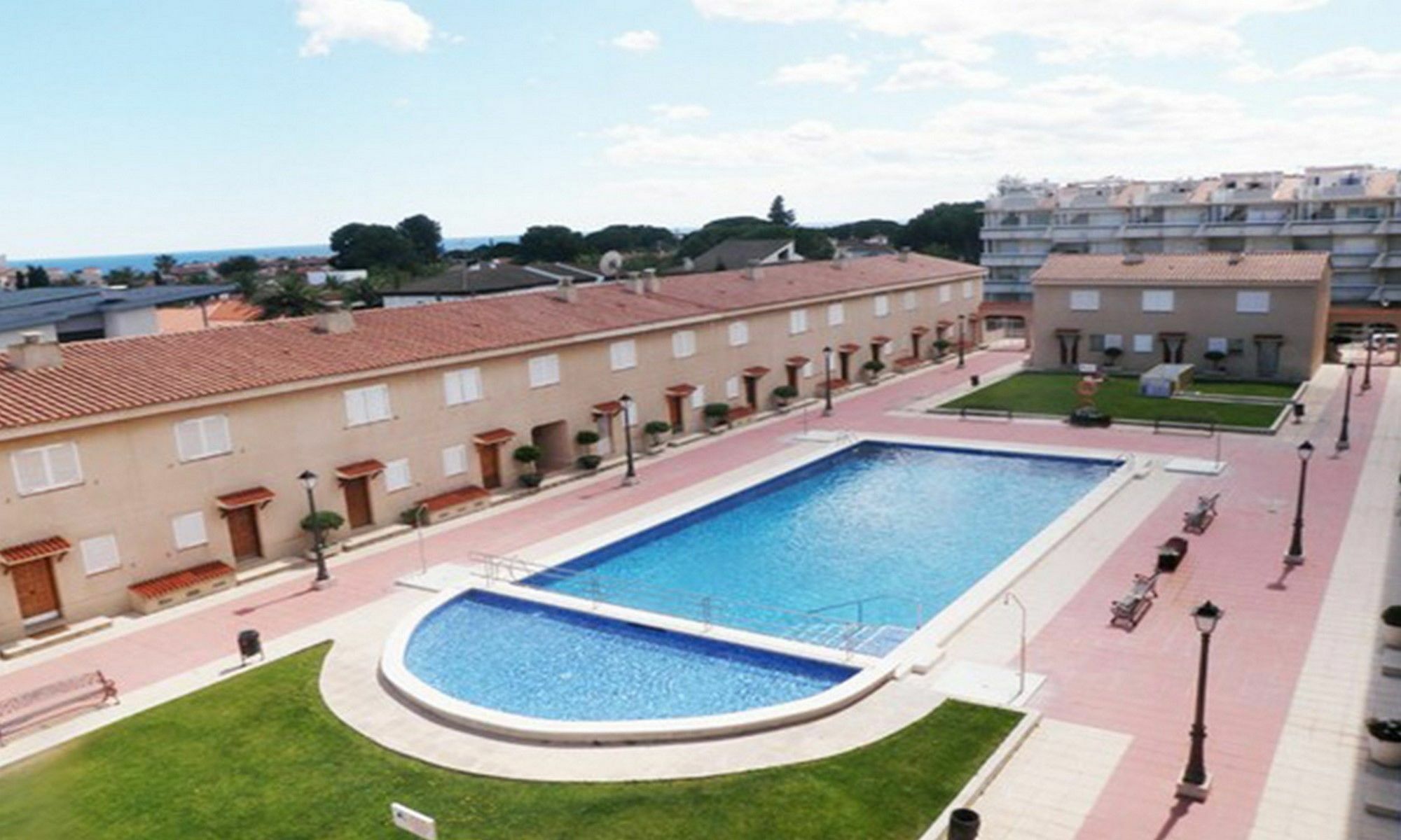 Apartsalou Cambrils Jupiter Exterior photo